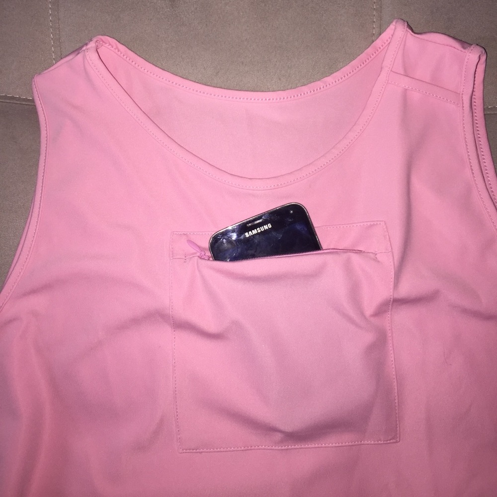 Running Tank with Phone holder